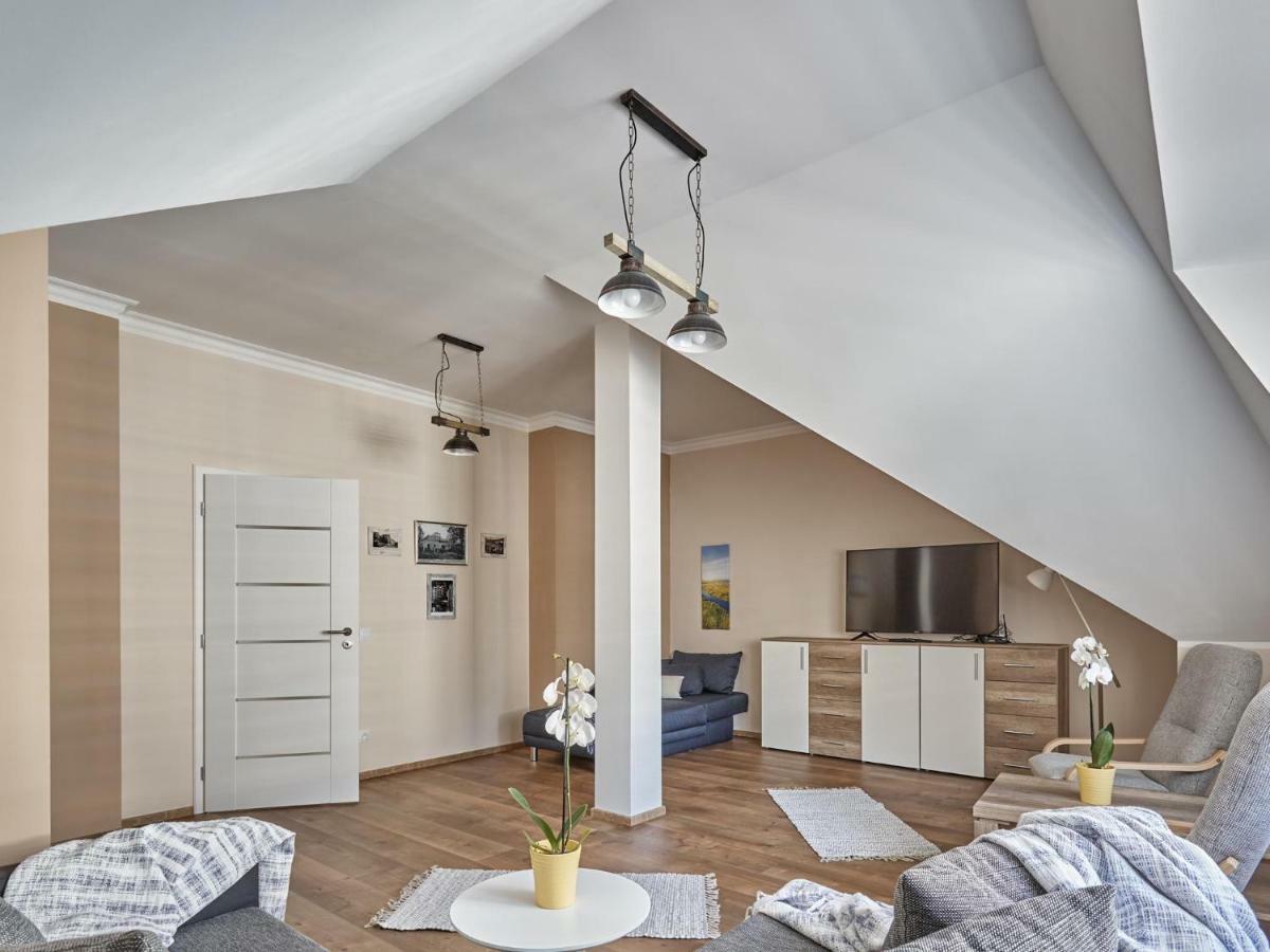 Apartman Villa Eiche 玛丽亚温泉 外观 照片